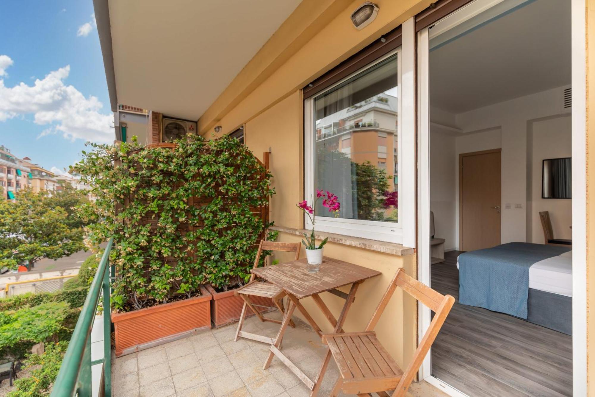 Fleming Suites By Hili Roma Exterior foto
