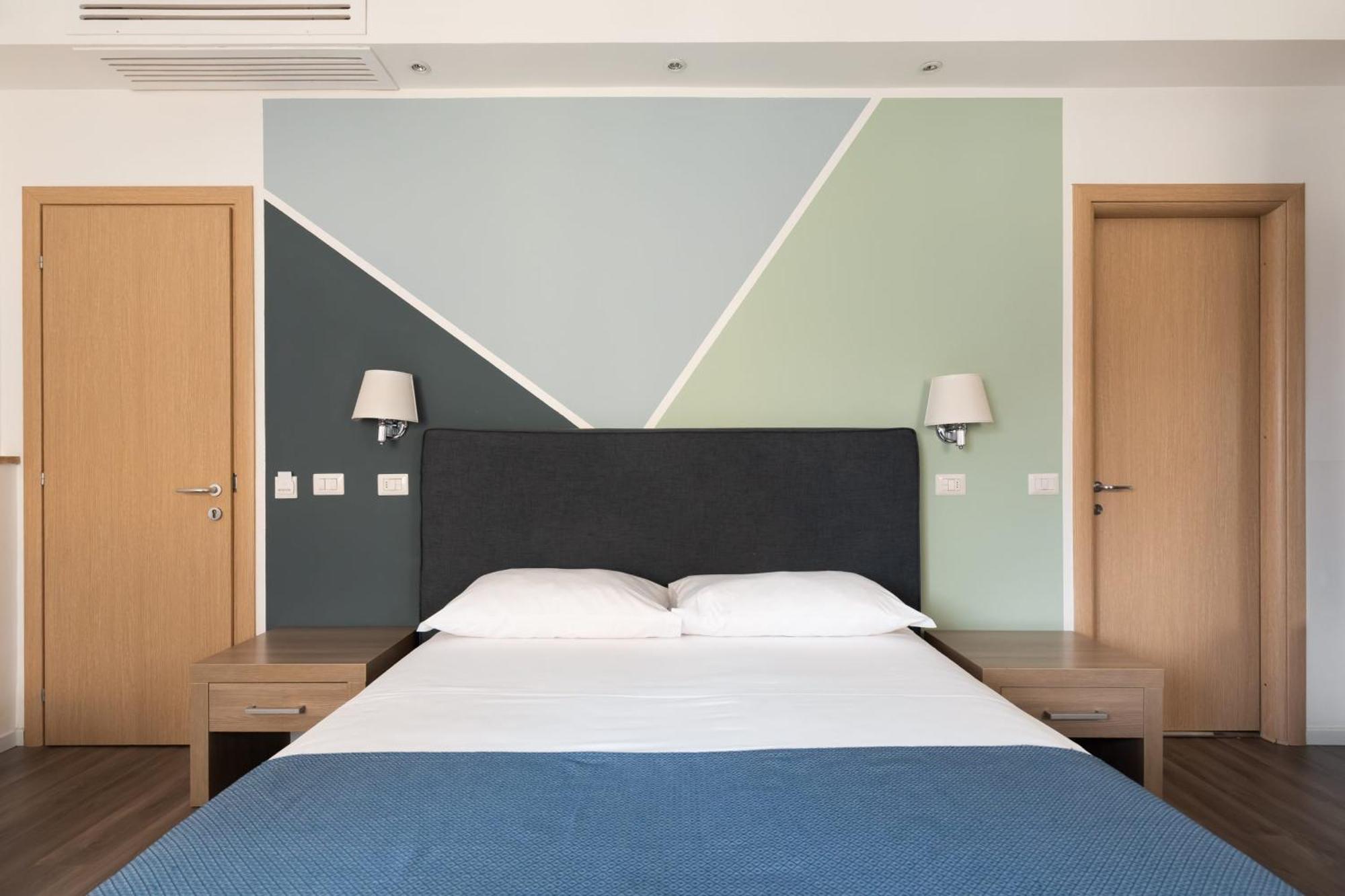 Fleming Suites By Hili Roma Exterior foto